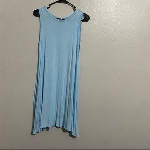 M/L Flowy light blue dress